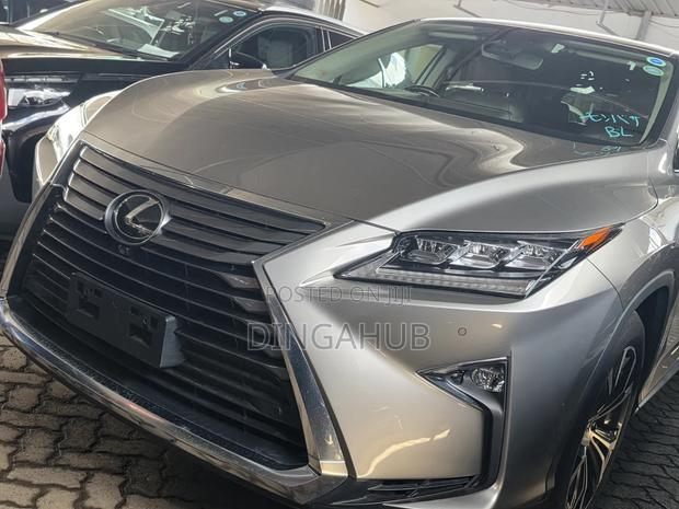 Lexus RX 300 2WD 2019 Brown