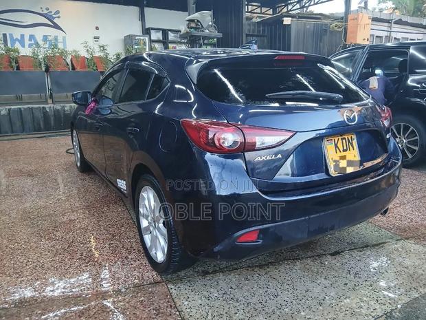 Mazda Axela 2016 Blue