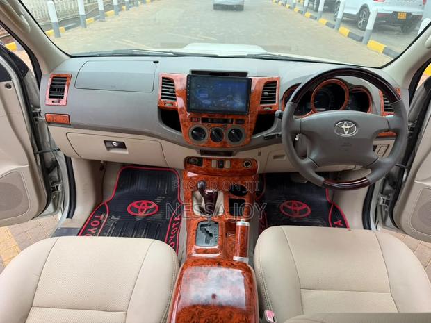 Toyota Hilux 3.0 D-4D Double Cab 2008 Beige