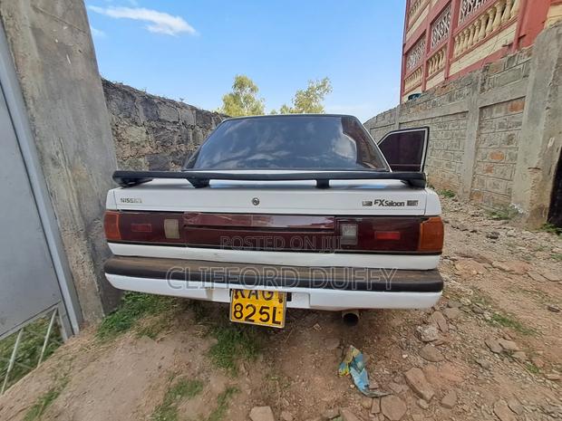 Nissan Sunny B12 Sedan 1.3 1990 White
