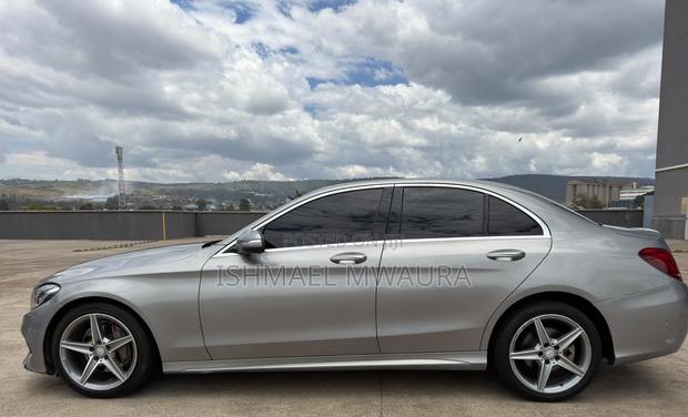 Mercedes-Benz C200 2014 Silver