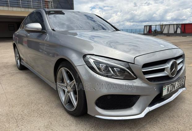 Mercedes-Benz C200 2014 Silver