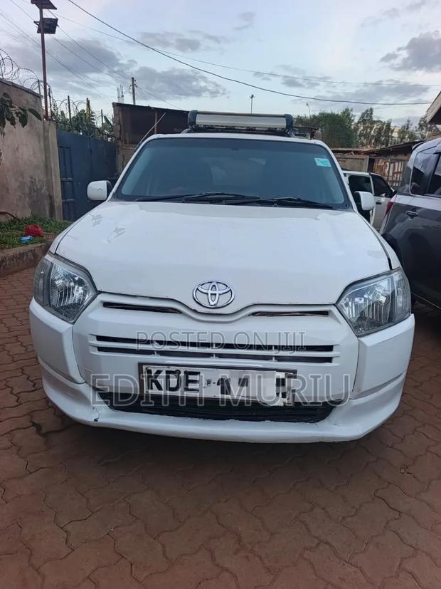 Toyota Probox 2015 White