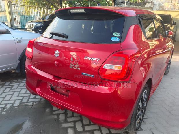 Suzuki Swift 2019 Red