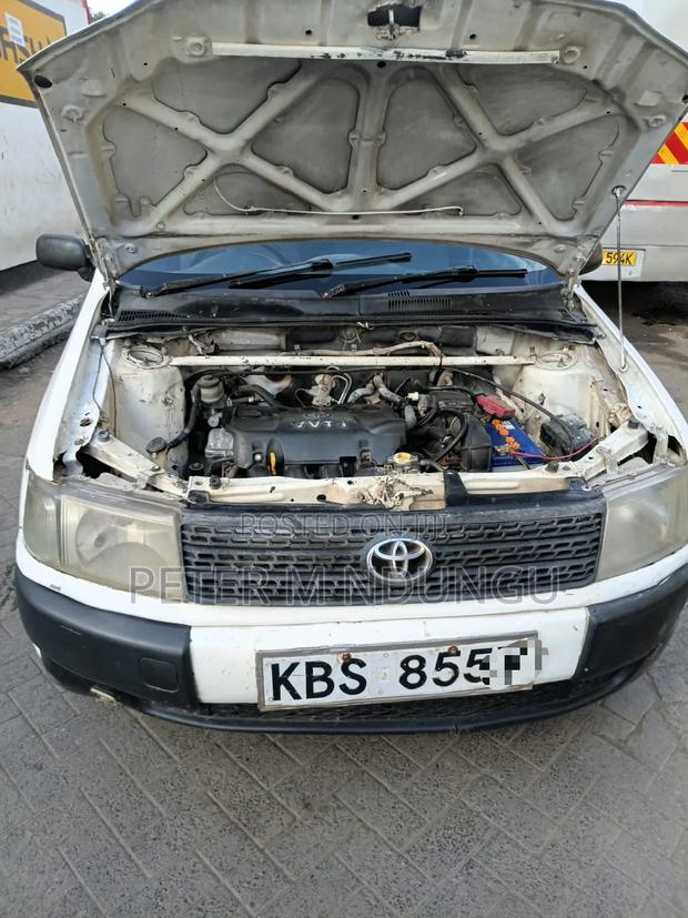 Toyota Probox 2006 White