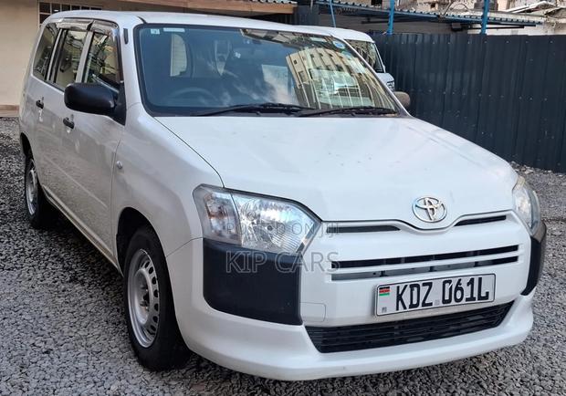 Toyota Succeed 2019 White