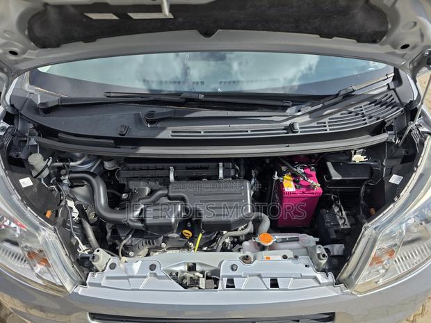 Daihatsu Move 2019 Silver