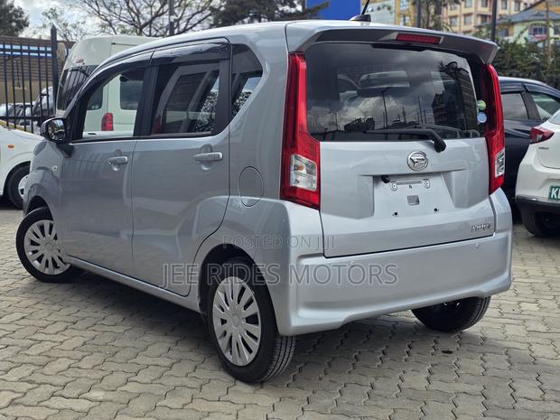 Daihatsu Move 2019 Silver