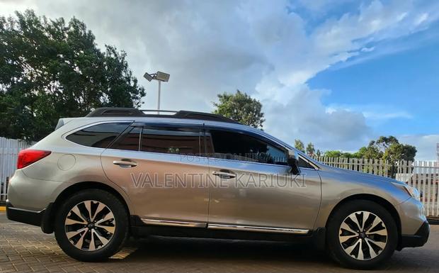 Subaru Outback 2015 Gold