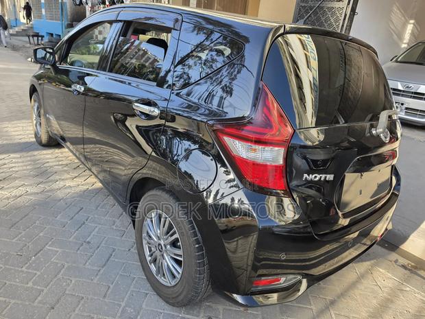 Nissan Note 2019 Black