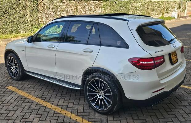 Mercedes-Benz GLC-Class 2018 White