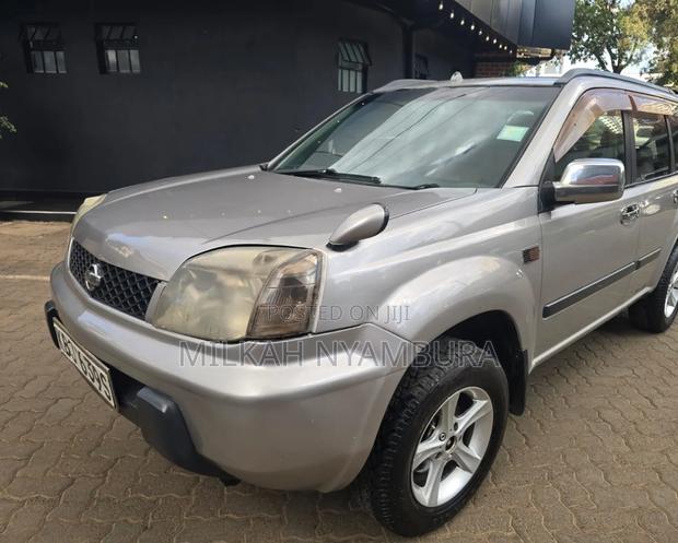 Nissan X-Trail 2002 Silver