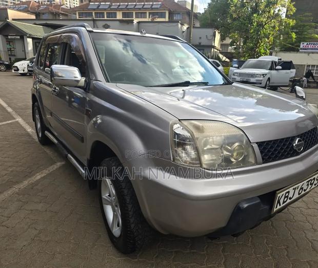 Nissan X-Trail 2002 Silver