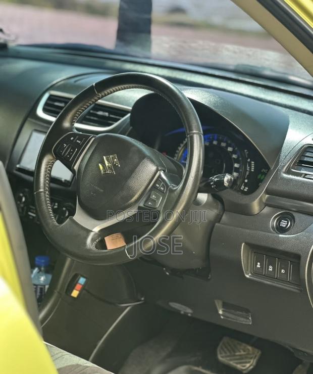 Suzuki Swift 2015 Green