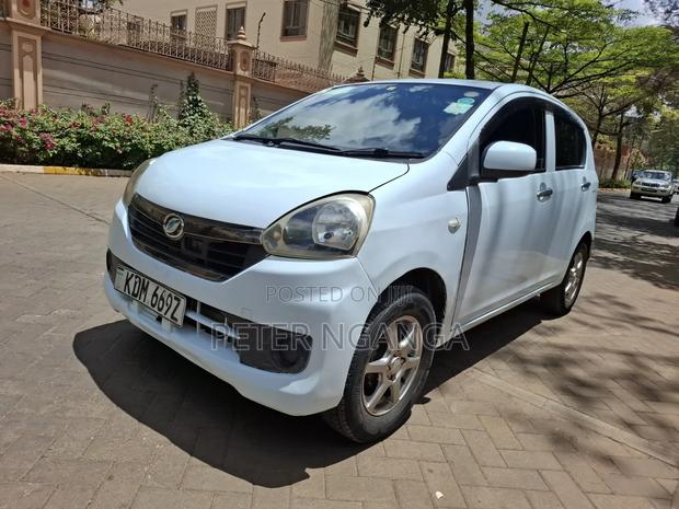Daihatsu Mira 2016 White