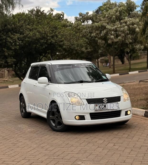 Suzuki Swift 2010 White