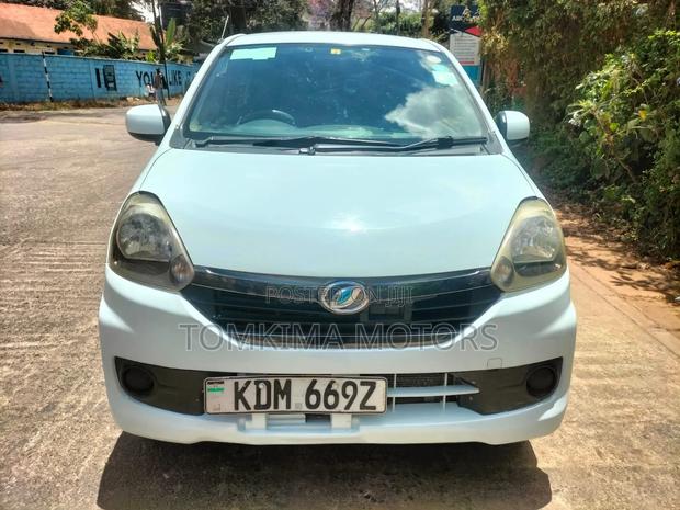 Daihatsu Mira 2016 White