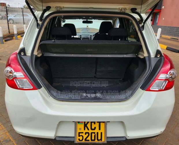 Nissan Tiida 2011 White