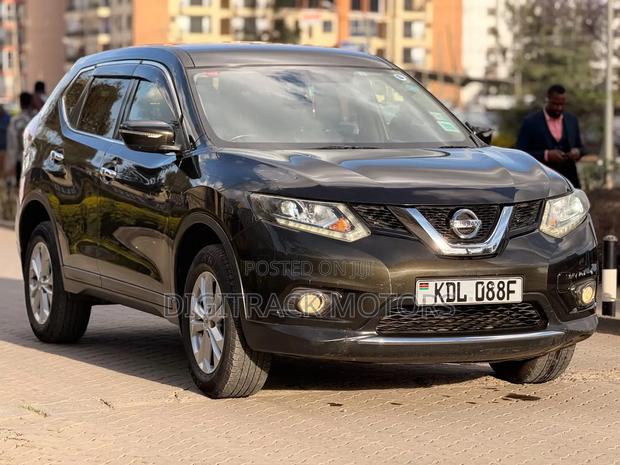 Nissan X-Trail 2015 Black
