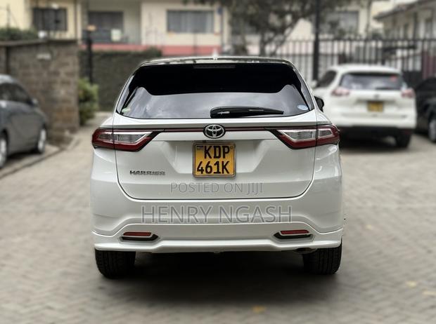 Toyota Harrier 2018 White