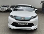 Toyota Harrier 2018 White for sale