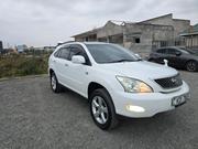 Toyota Harrier 240G 2012 White for sale