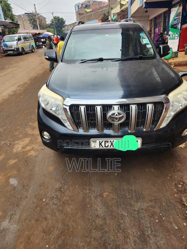Toyota Land Cruiser Prado 2012 Black