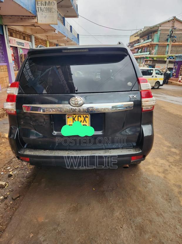 Toyota Land Cruiser Prado 2012 Black