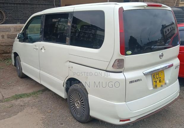 Nissan Serena 2008 Silver