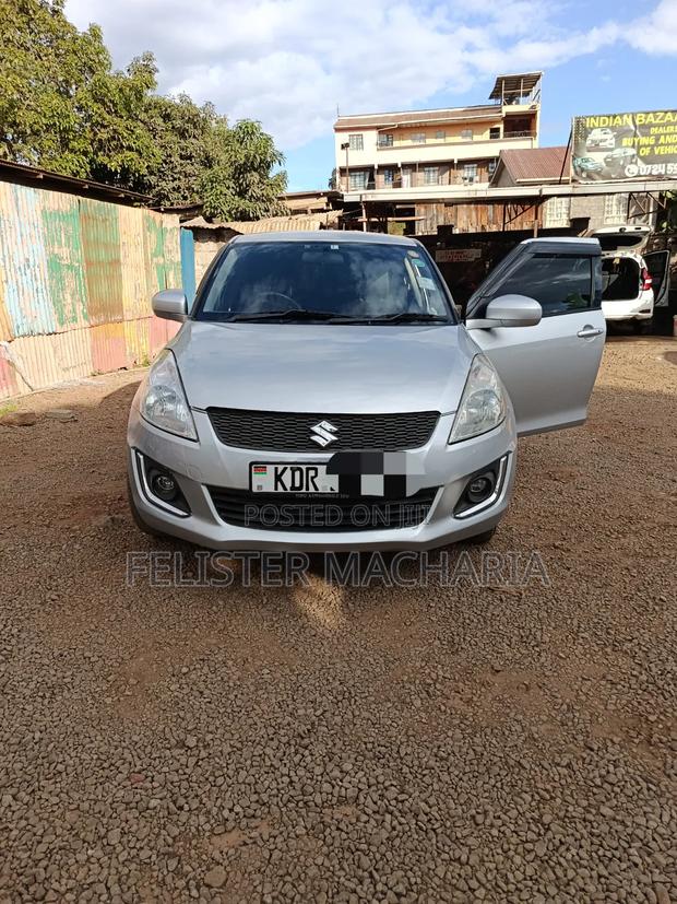 Suzuki Swift 2017 Silver
