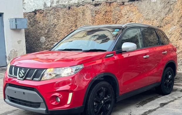 Suzuki Escudo 2019 Red