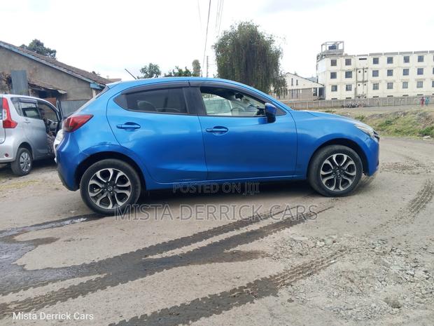Mazda Demio 2014 Blue