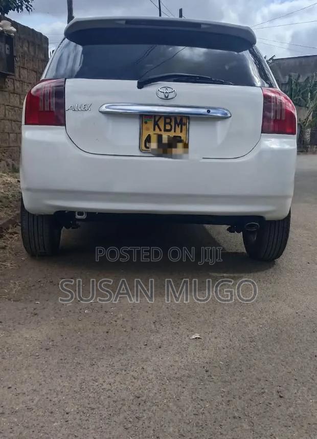 Toyota Corolla RunX 2006 White