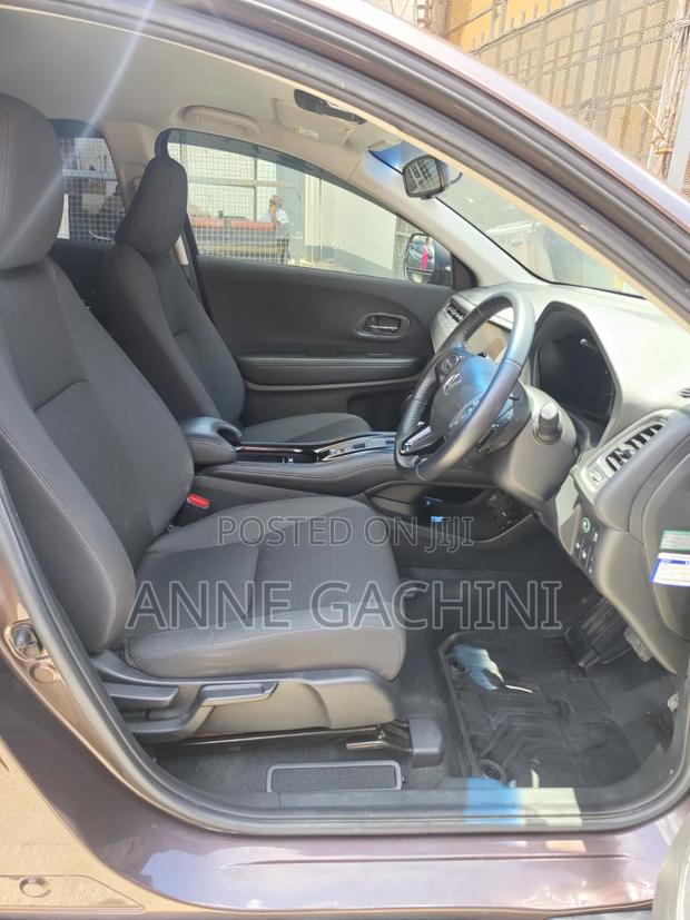 Honda Vezel 1.5 Hybrid 4WD 2019 Brown