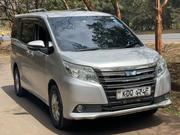Toyota Noah 2.0 FWD (8 Seater) 2016 Silver for sale