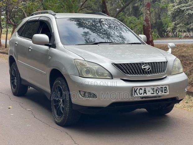 Toyota Harrier 2.4 2011 Silver