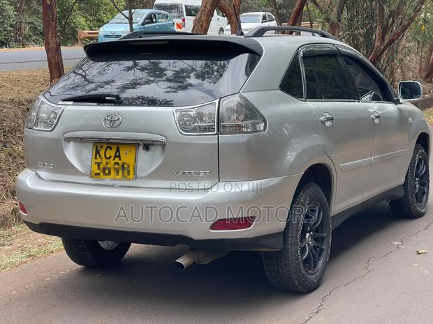 Toyota Harrier 2.4 2011 Silver