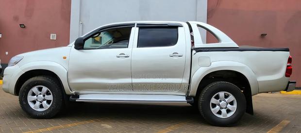 Toyota Hilux 2008 Silver
