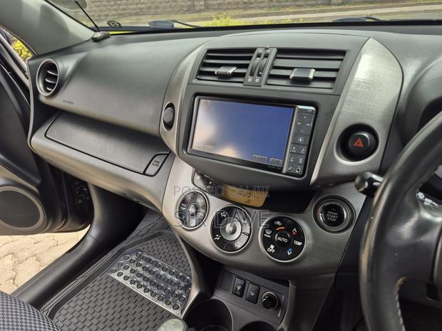 Toyota RAV4 2011 Black