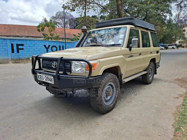 Toyota Land Cruiser 76 Series 2012 Beige