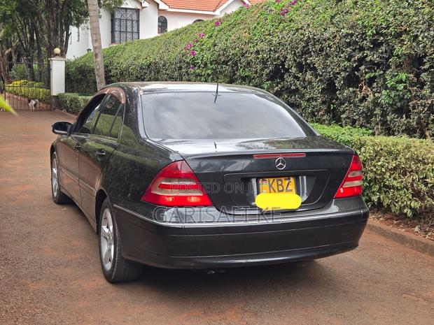 Mercedes-Benz C180 2007 Black