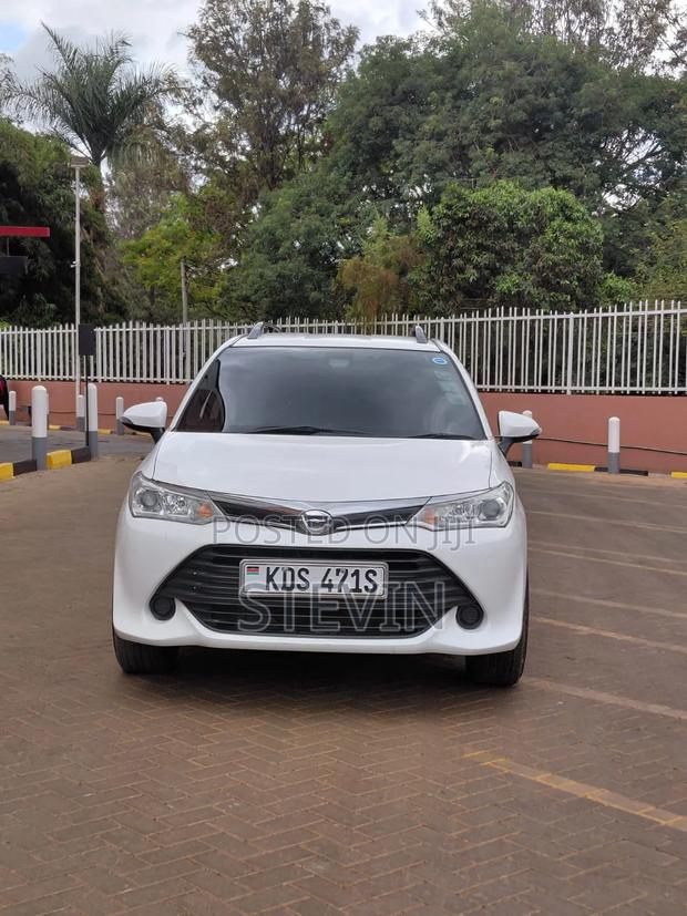 Toyota Corolla Fielder 2017 White