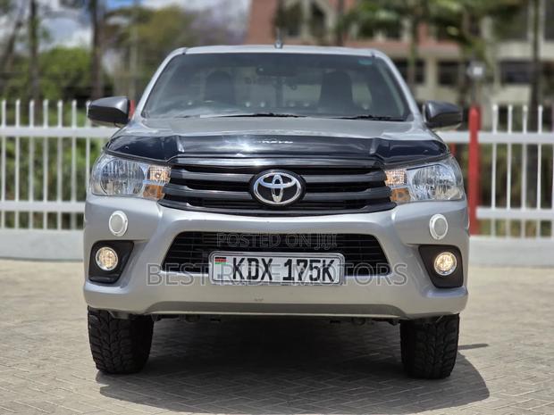 Toyota Hilux Revo Double Cab Deisel 2.4 RWD 2019