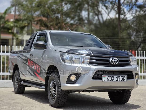Toyota Hilux Revo Double Cab Deisel 2.4 RWD 2019
