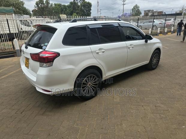 Toyota Corolla Fielder 2017 White