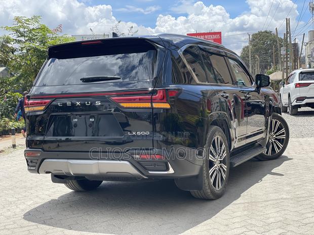 Lexus LX 600 2024 Black