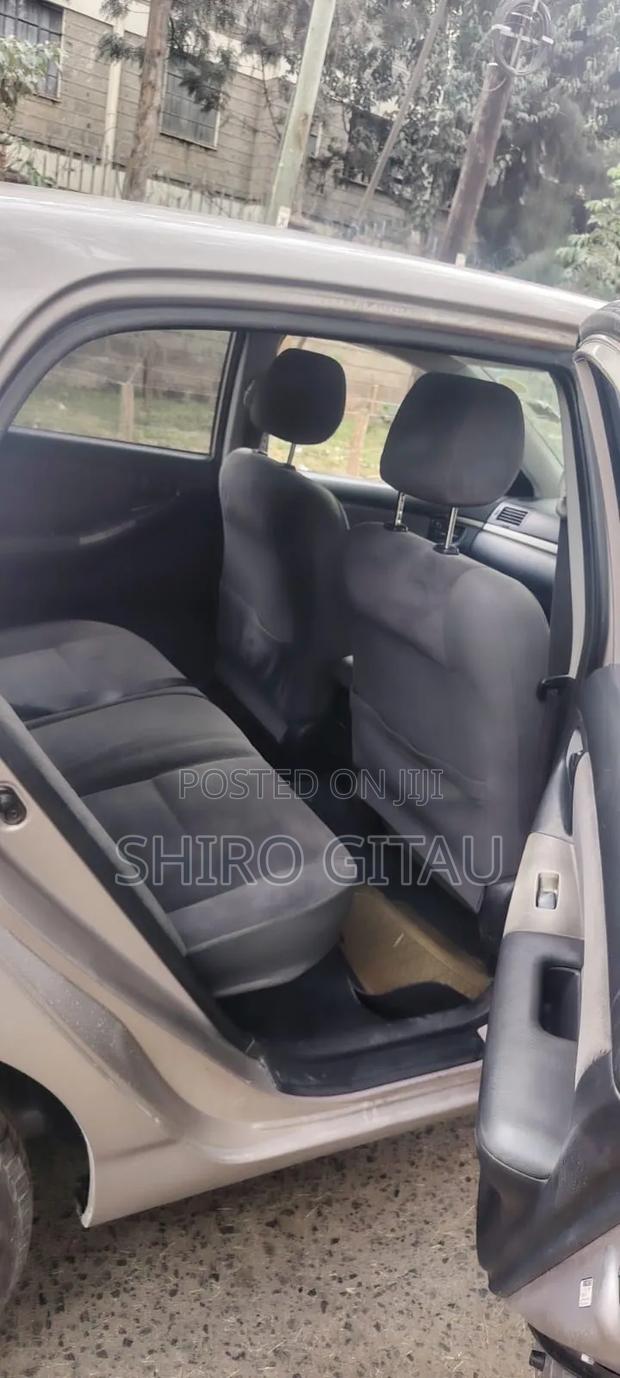 Toyota Allex 2005 Silver