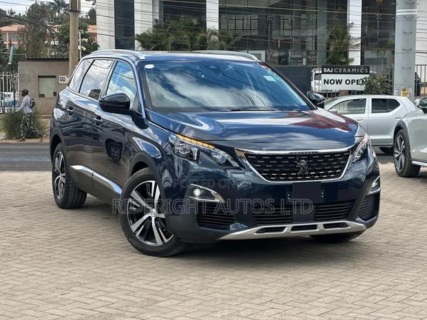 Peugeot 5008 1.6 PureTech 180 2019 Blue