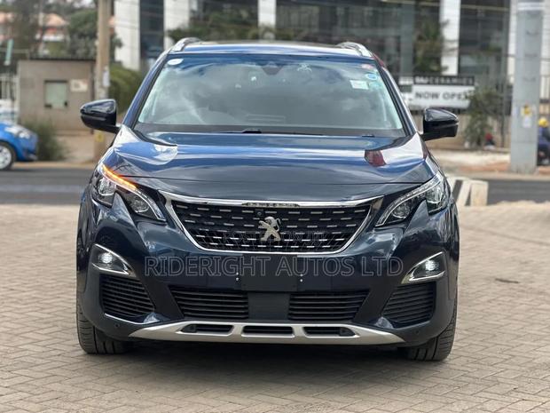 Peugeot 5008 1.6 PureTech 180 2019 Blue
