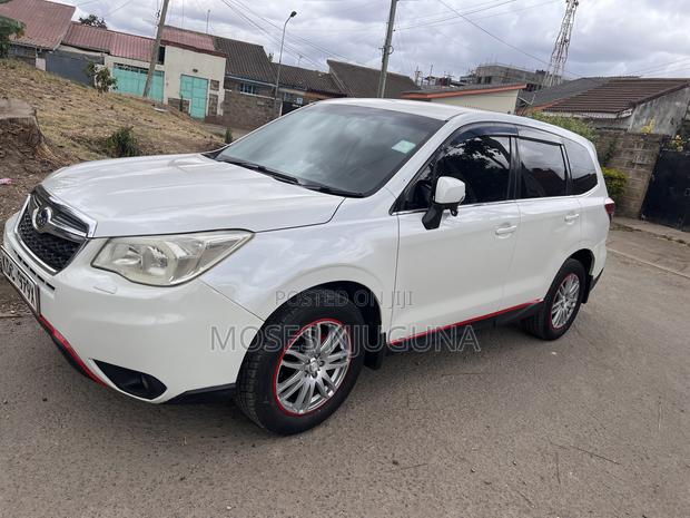 Subaru Forester 2014 Pearl